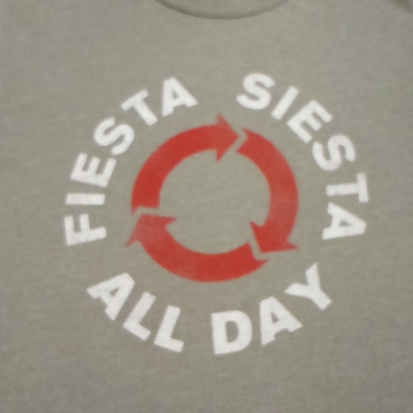 3/$25 Aeropostale Novelty T-Shirt Size Medium - Picture 2 of 7